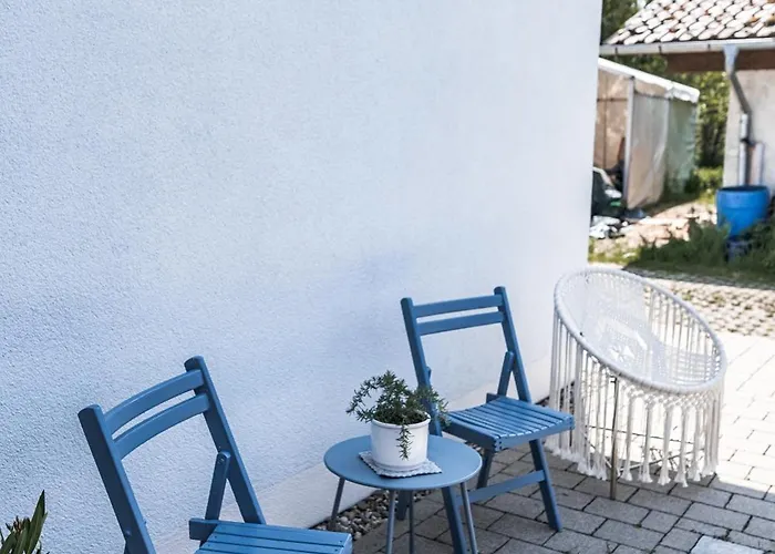 Jules Im Allgaeu Mit Garten